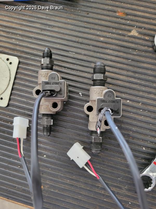 2024-02-22 16.21.41.jpg - Fuel return transducer on the left, fuel supply transducer on the right.