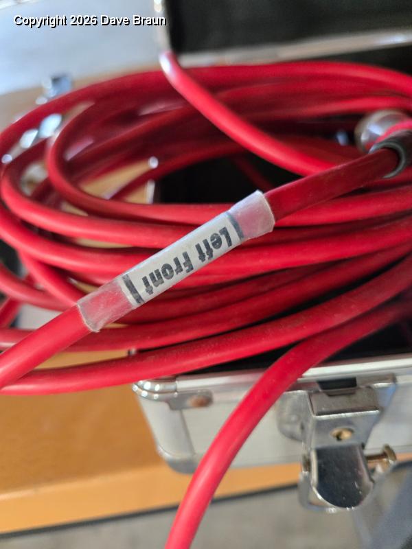 2025-03-12 11.24.30.jpg - The scale cables are clearly marked.