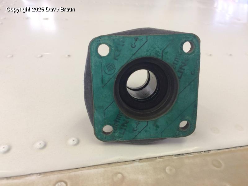 Leaking fuel pump adapter (1).jpeg