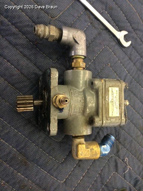 Leaking fuel pump adapter (5).jpeg