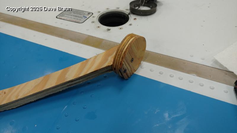 Developing tool to hold down tank nipple (2).jpg