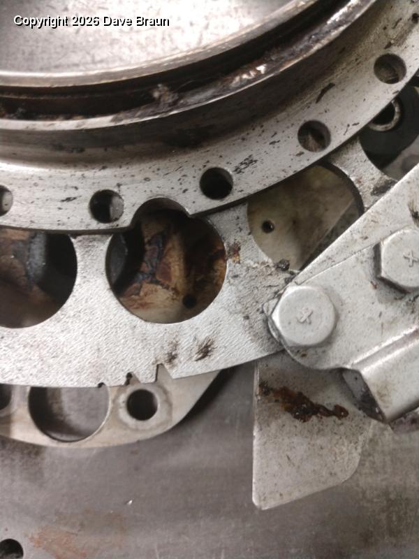 Ruined gear extra teeth marks.jpg - Old hub with interesting cut outs.