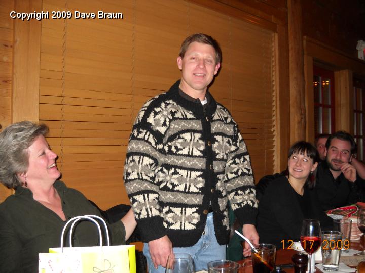 D'Shannon Christmas Party 2009 04.jpg