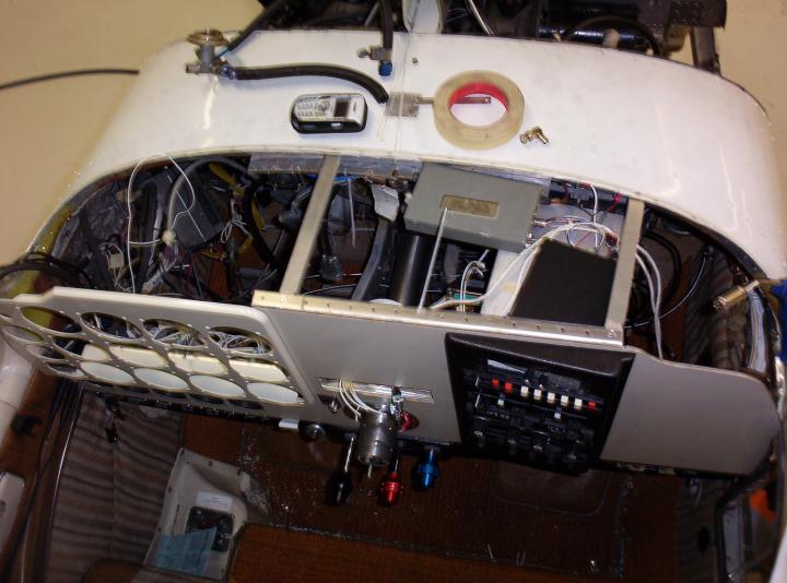 K35 PANEL, WINDSHIELD, BATT BOX 060.jpg