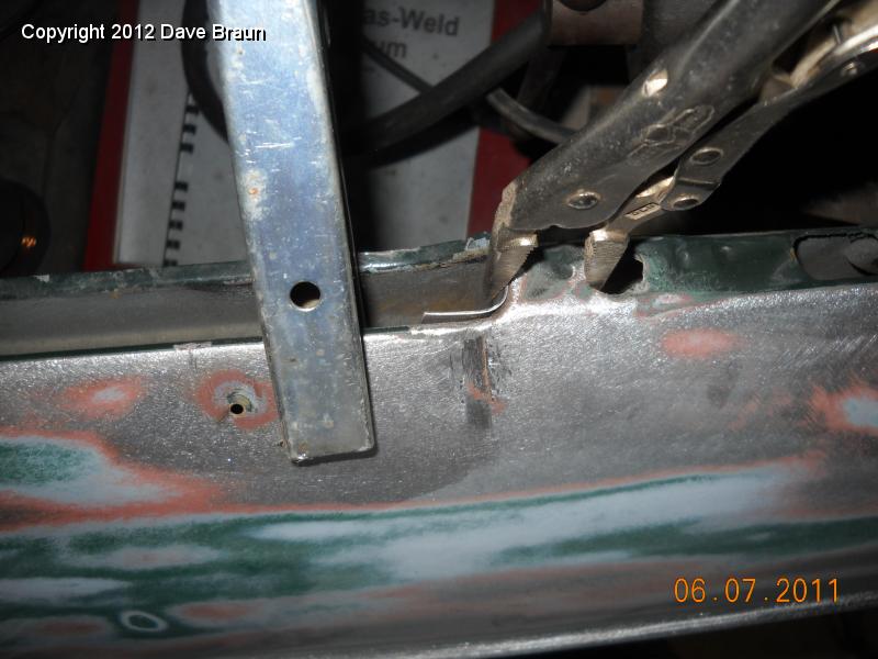 Fixing crack of doom with Paul Hunt method 01.jpg - The crack will be welded after the reinforcement is welded to the door.