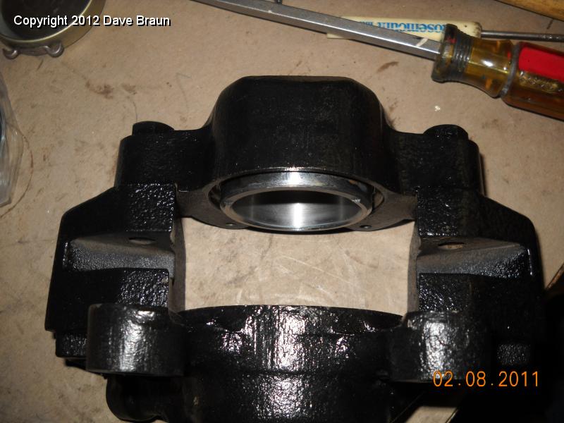 Caliper seal and pistion install 03.jpg