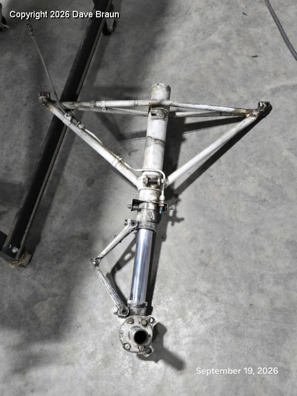 2026-09-19 14.34.17.jpg - Ready to fill with 800cc of Mil-H-5606 fluid.