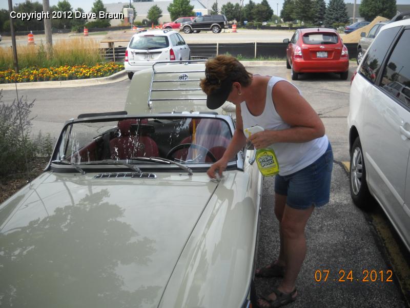 Cleaning Maggie up for GOF 2012 First Timer;s Show.jpg