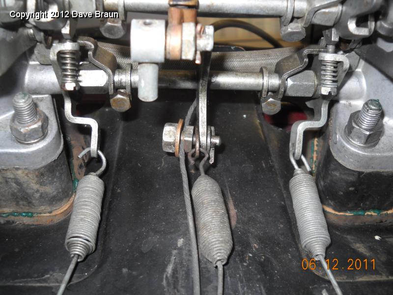 Carburetors and linkage as installed 02.jpg