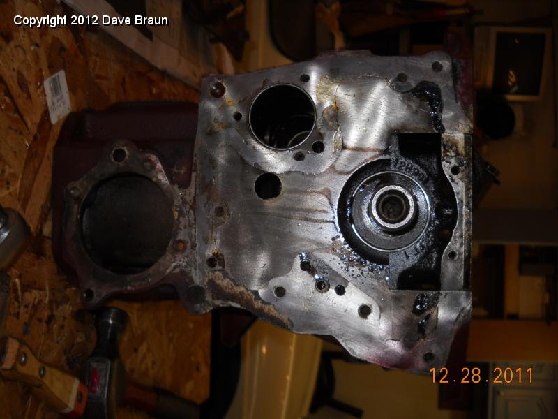 Ready to remove crankshaft connecting rods and pistons.jpg