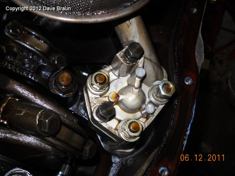 Removing oil pump cover.jpg