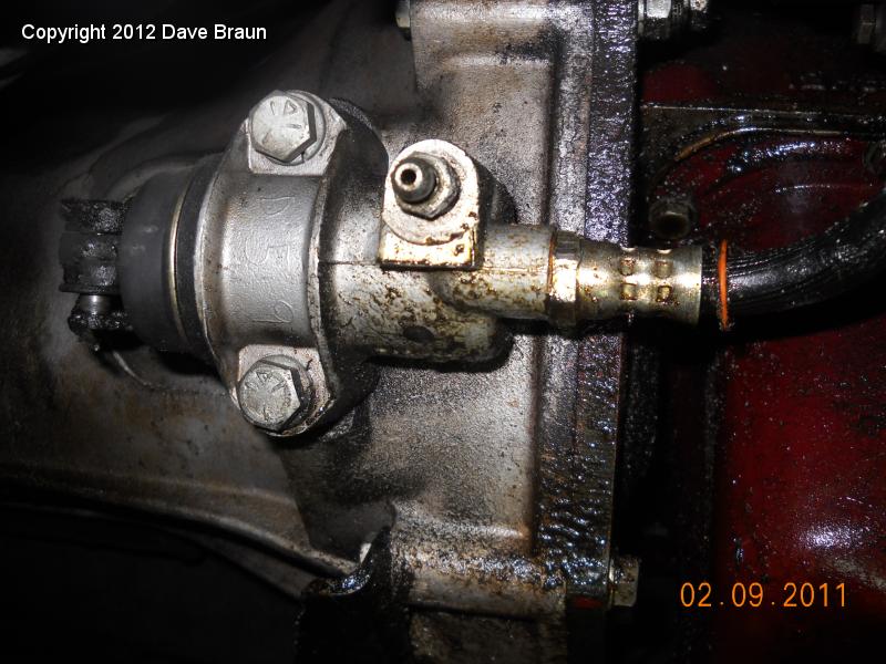 Clutch Slave Cylinder removal 02.jpg