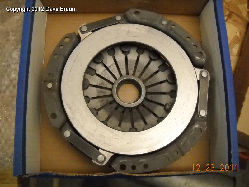 New clutch and pressure plate 03.jpg